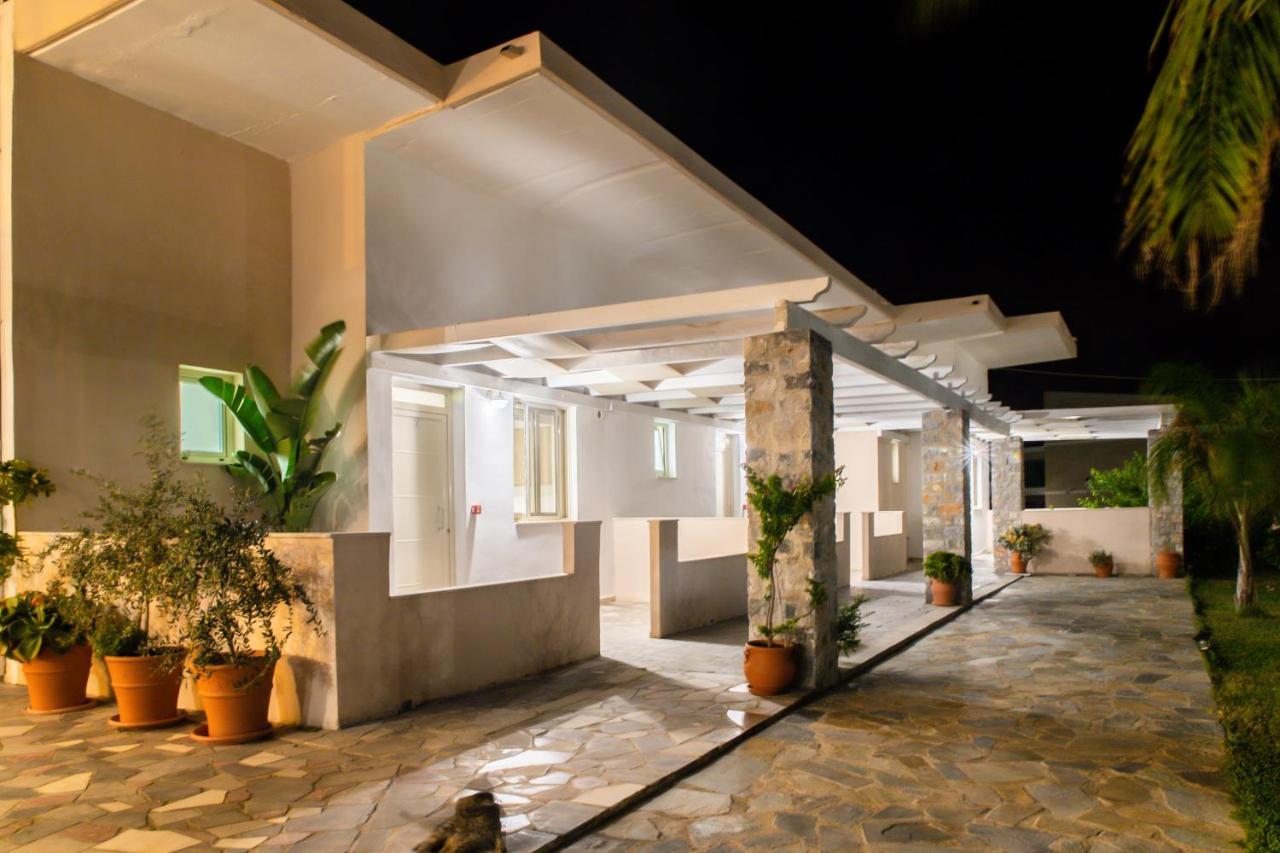 Argiri Apartments & Suites Jeorjúpoli Kültér fotó
