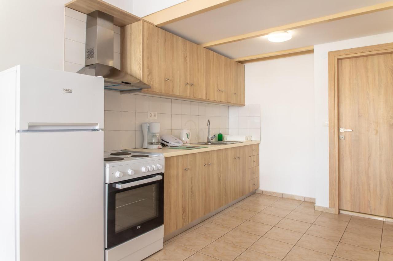 Argiri Apartments & Suites Jeorjúpoli Kültér fotó
