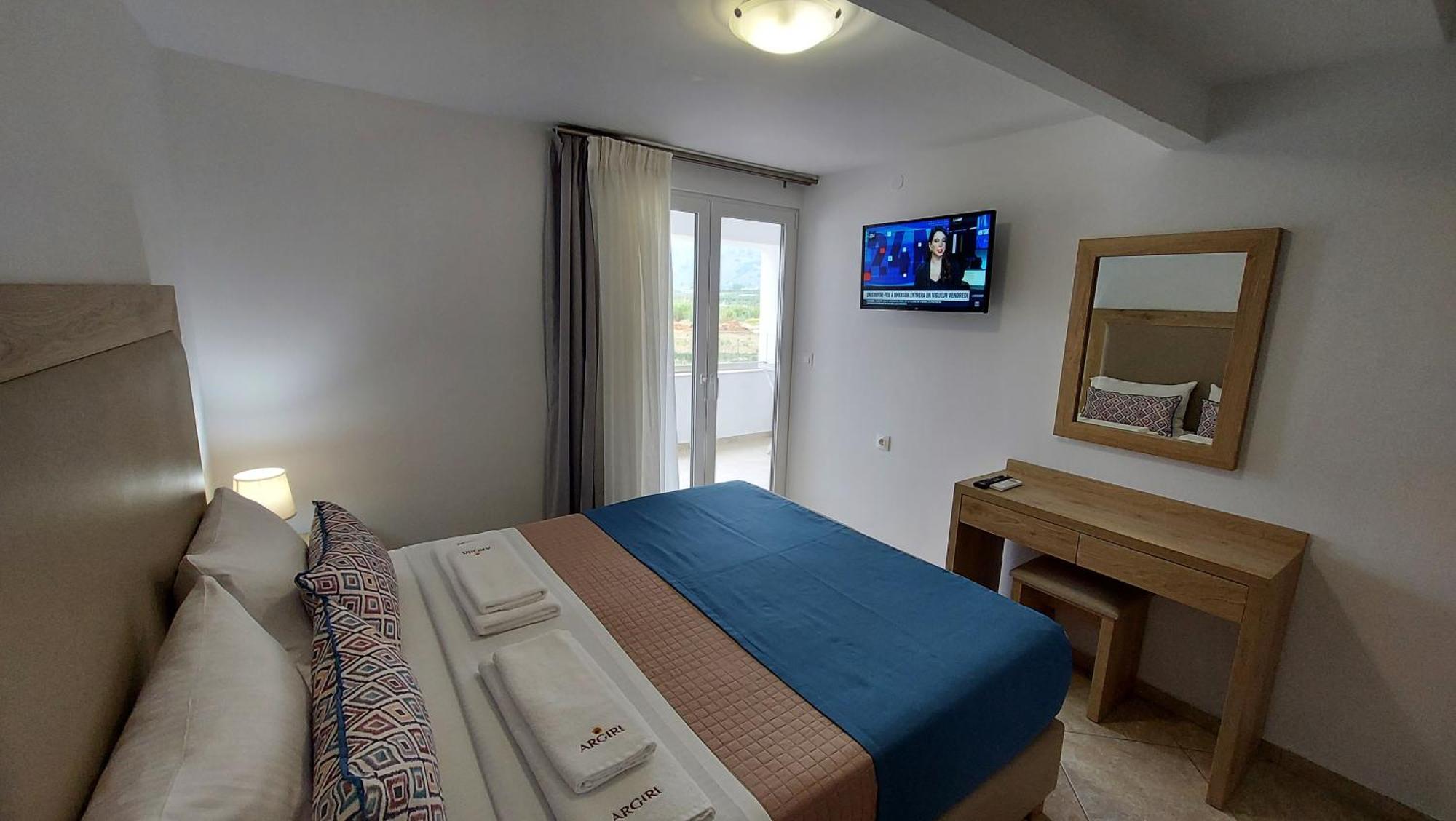 Argiri Apartments & Suites Jeorjúpoli Kültér fotó