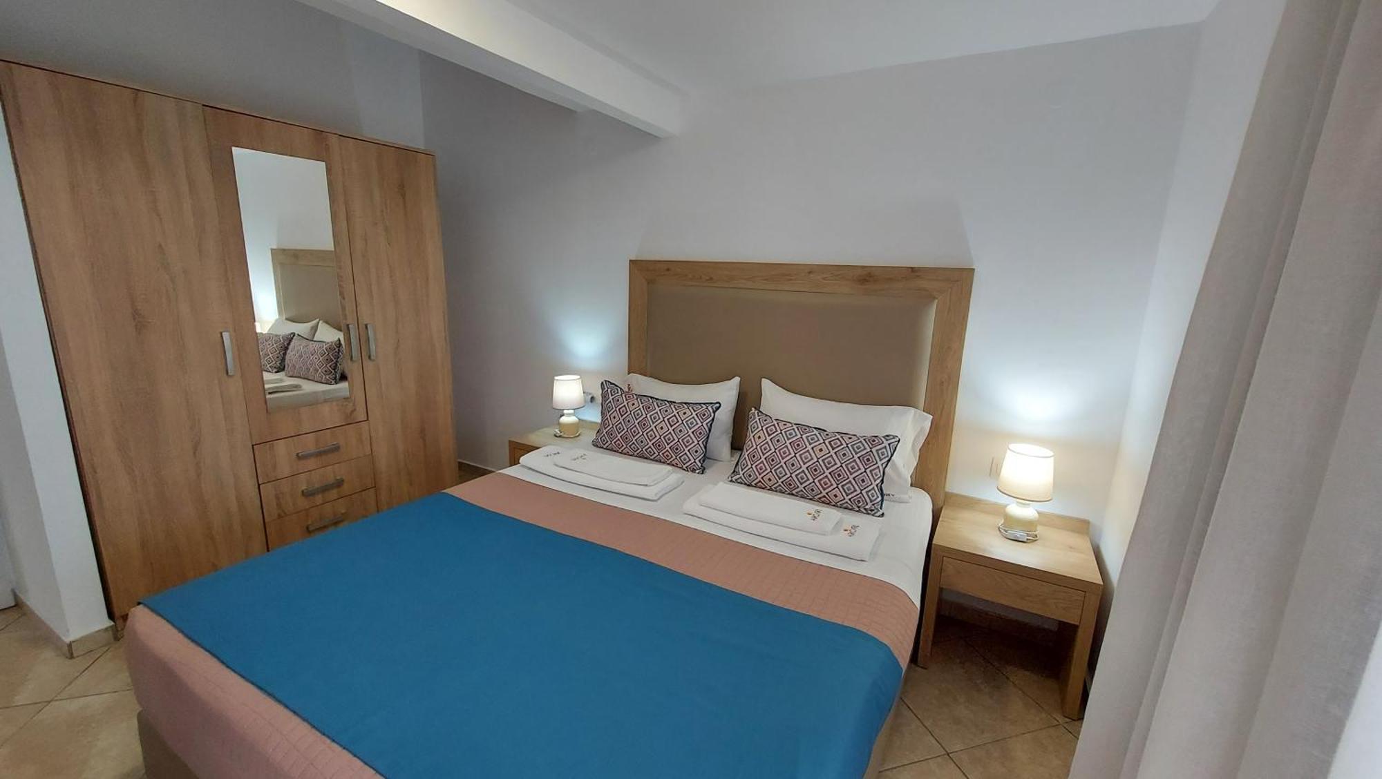 Argiri Apartments & Suites Jeorjúpoli Kültér fotó