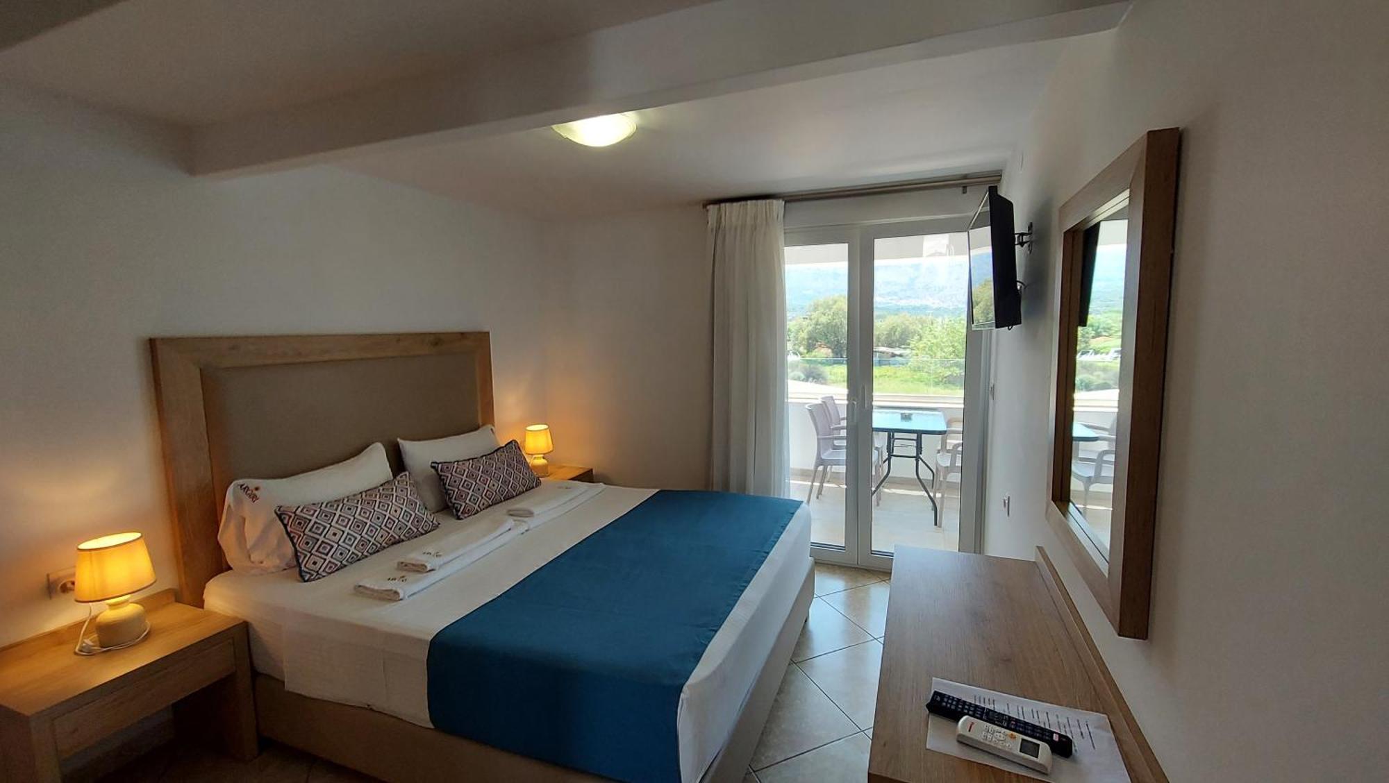 Argiri Apartments & Suites Jeorjúpoli Kültér fotó