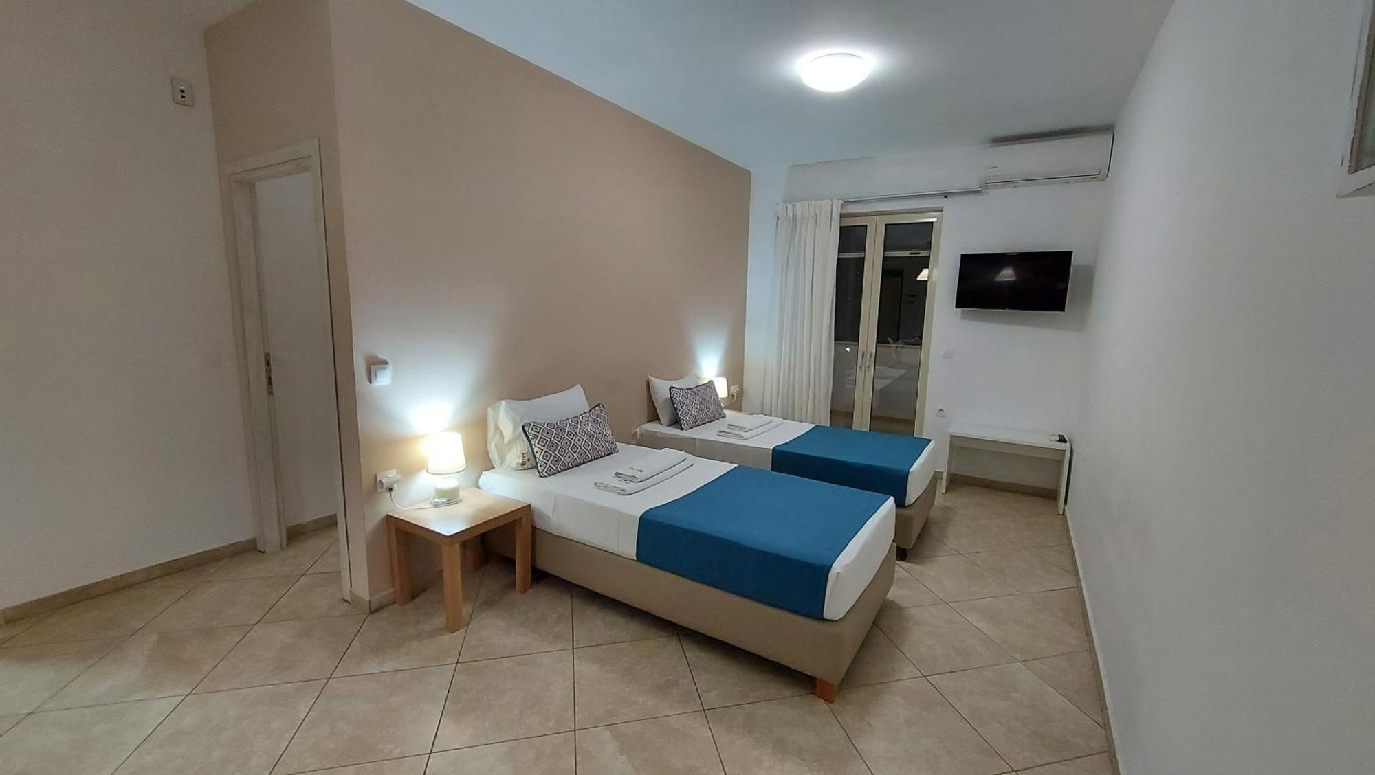 Argiri Apartments & Suites Jeorjúpoli Kültér fotó