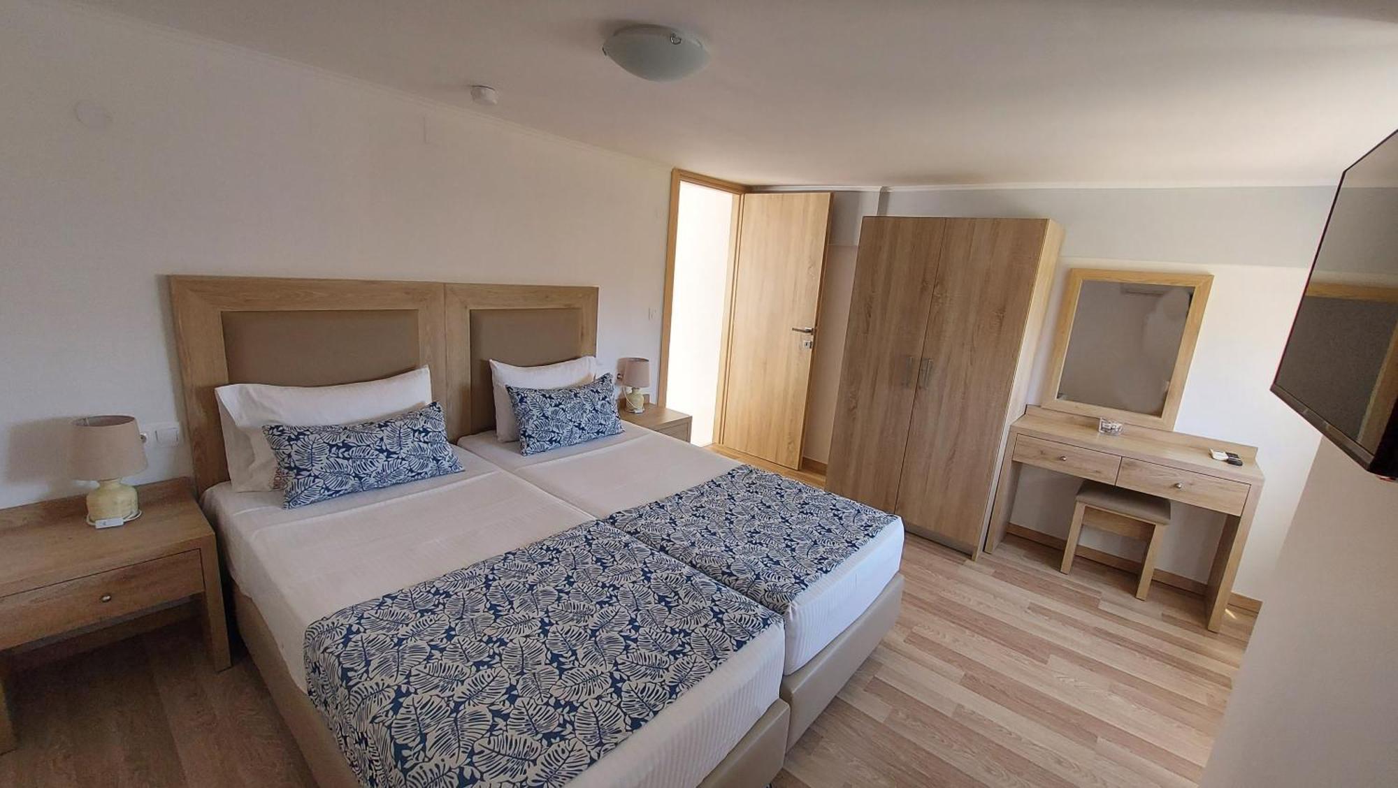 Argiri Apartments & Suites Jeorjúpoli Kültér fotó